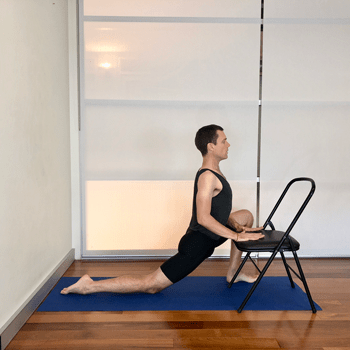 eka pada rajakapotasana variation 1