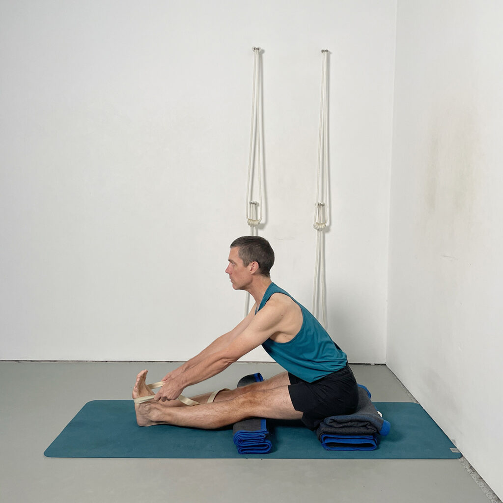 Paschimottanasana