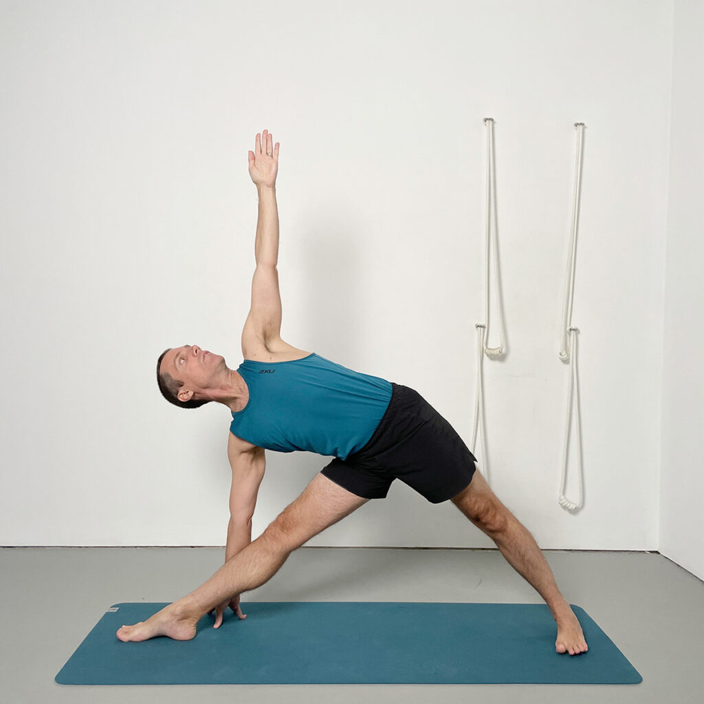 trikonasana triangle pose